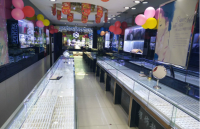 深圳坪山新區(qū)旺鋪轉(zhuǎn)讓，黃金商機(jī)不容錯(cuò)過(guò)